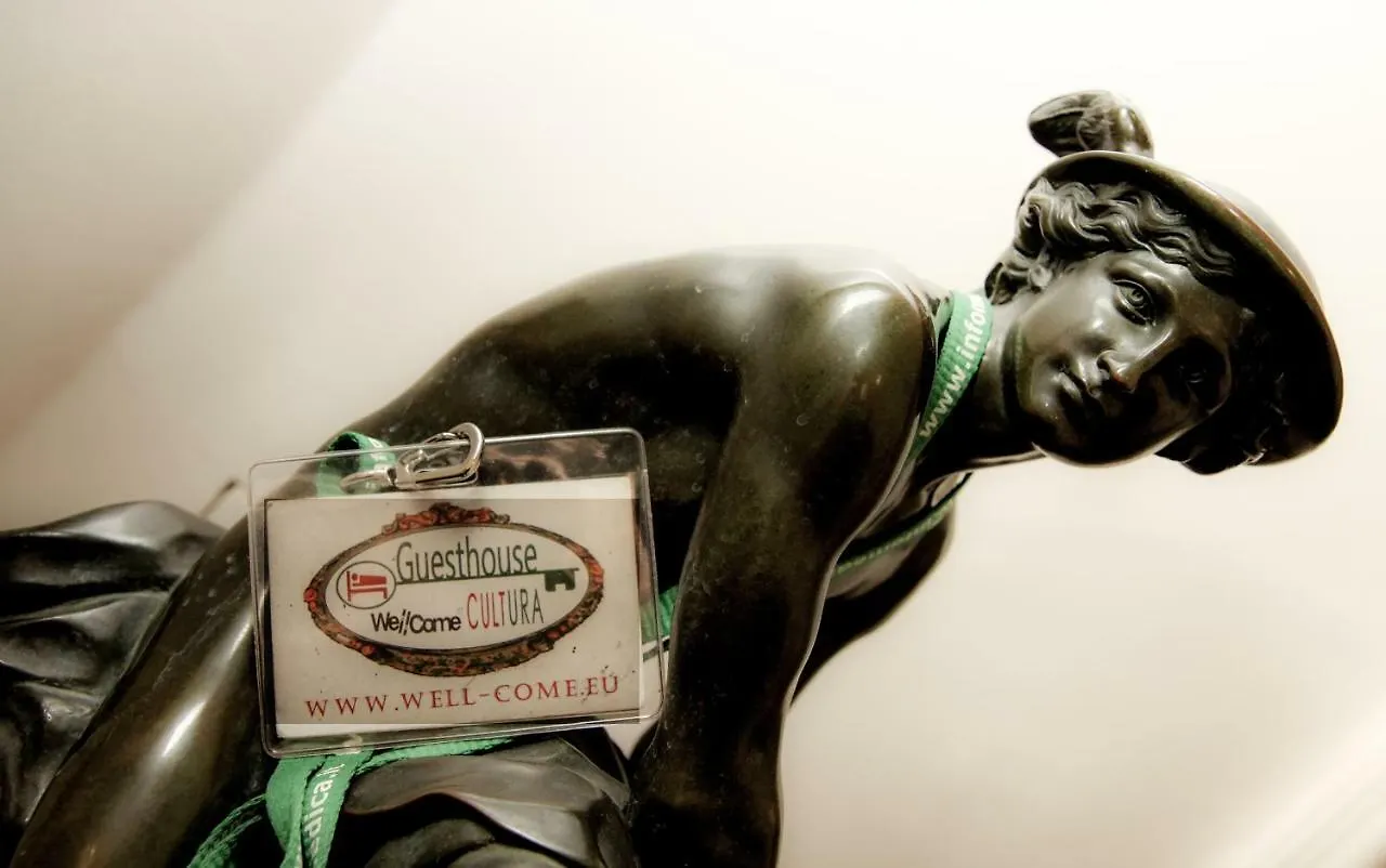 Well Come - Museo Naples