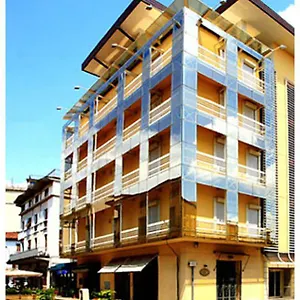 *** Hotel Crystal Palace Italia