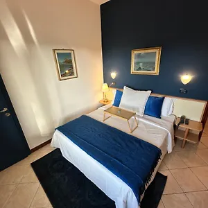 *** Hotel La Riviera Italia