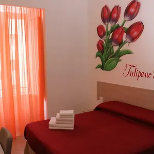 2* Bed & Breakfast Flower's House